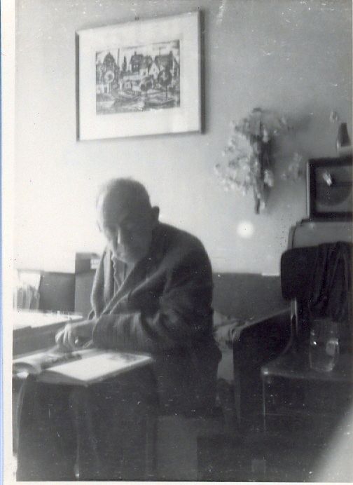 Fotograf Josef Sudek na návštěvě u Cílků v Nerudově ulici, asi 1963